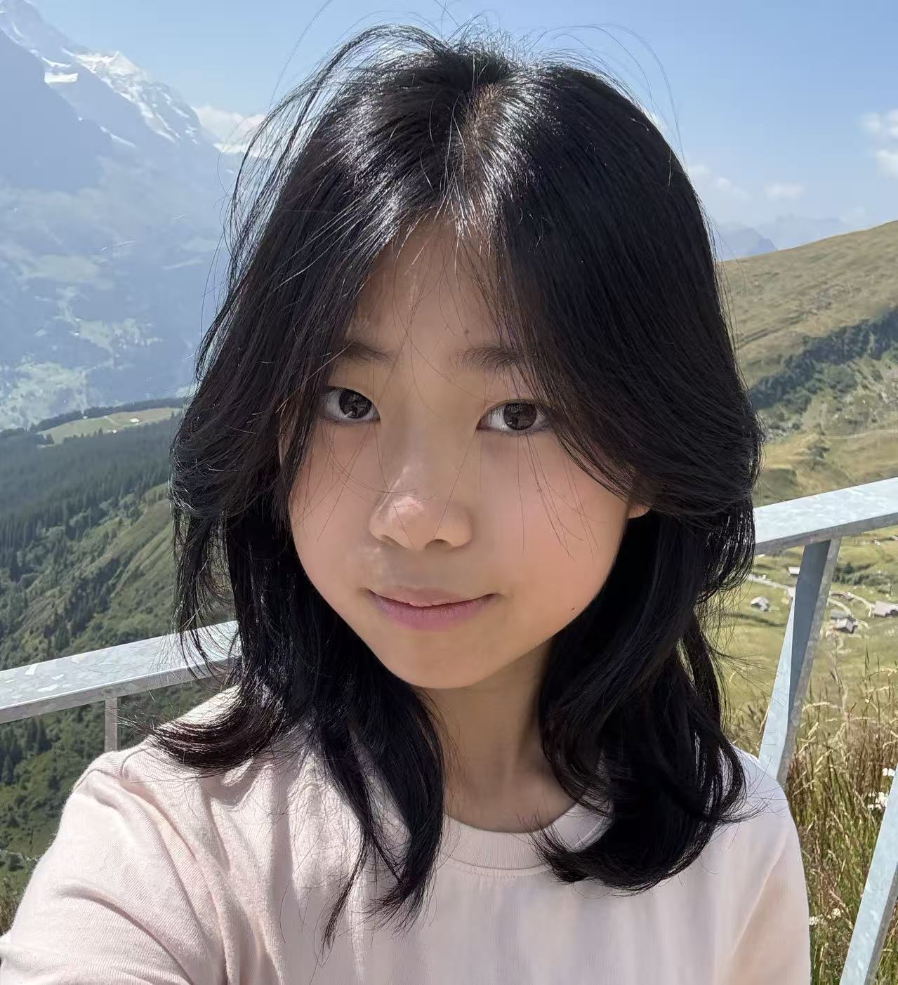 Ziyi Lee (Elyie) portrait